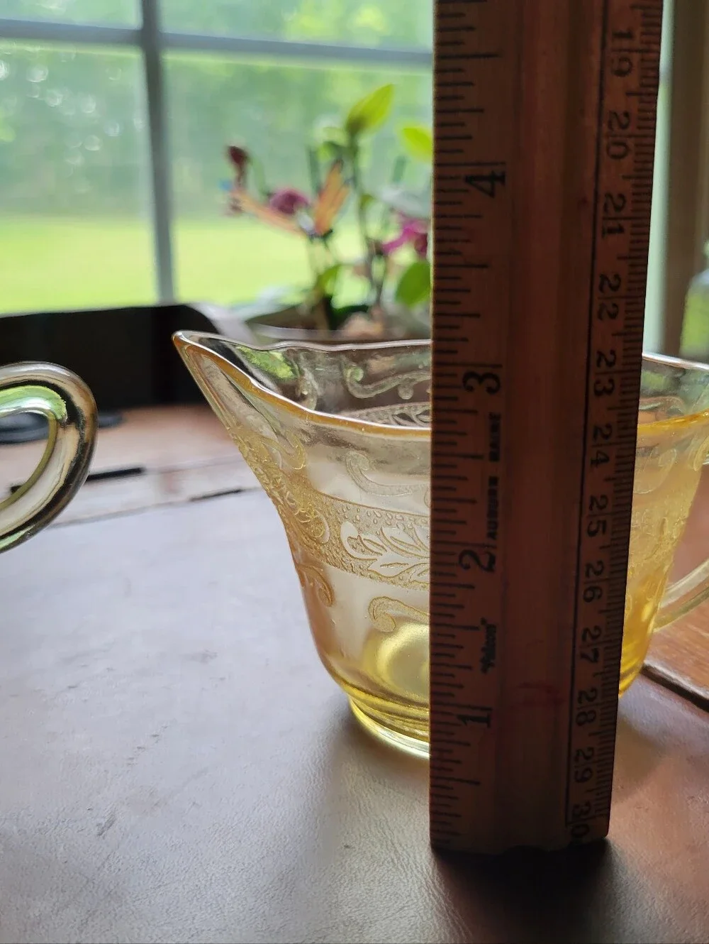 1930 MACBETH-EVANS YELLOW DEPRESSION GLASS CREAMERS